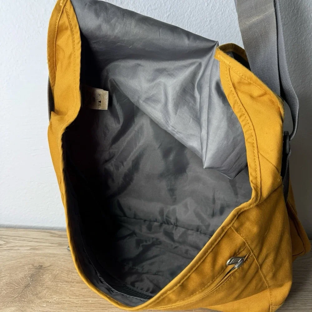 Columbia Yellow & Gray Messenger Bag Crossbody School Vintage Grunge Y2K - Flaws